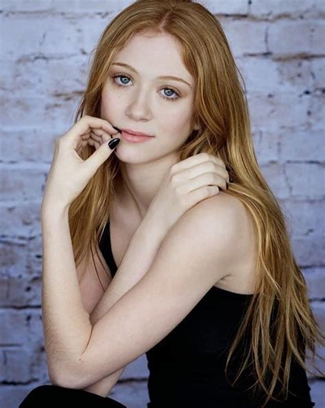 Liliana Mumy